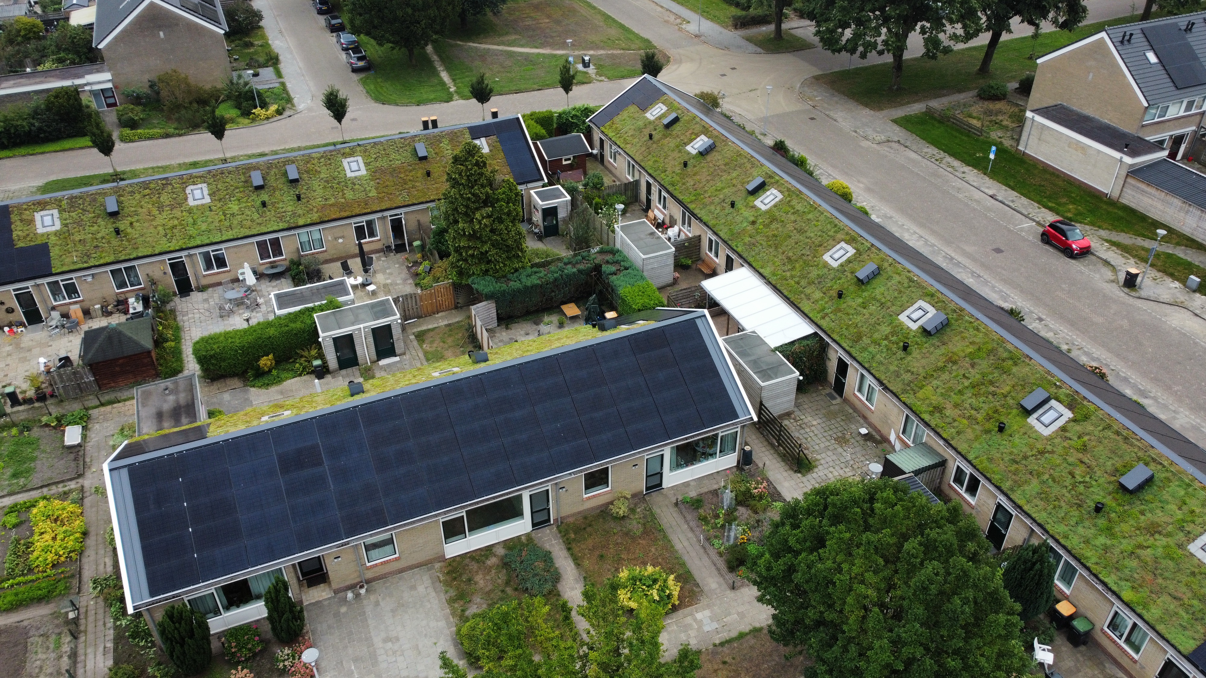 Pitched green roofs on homes