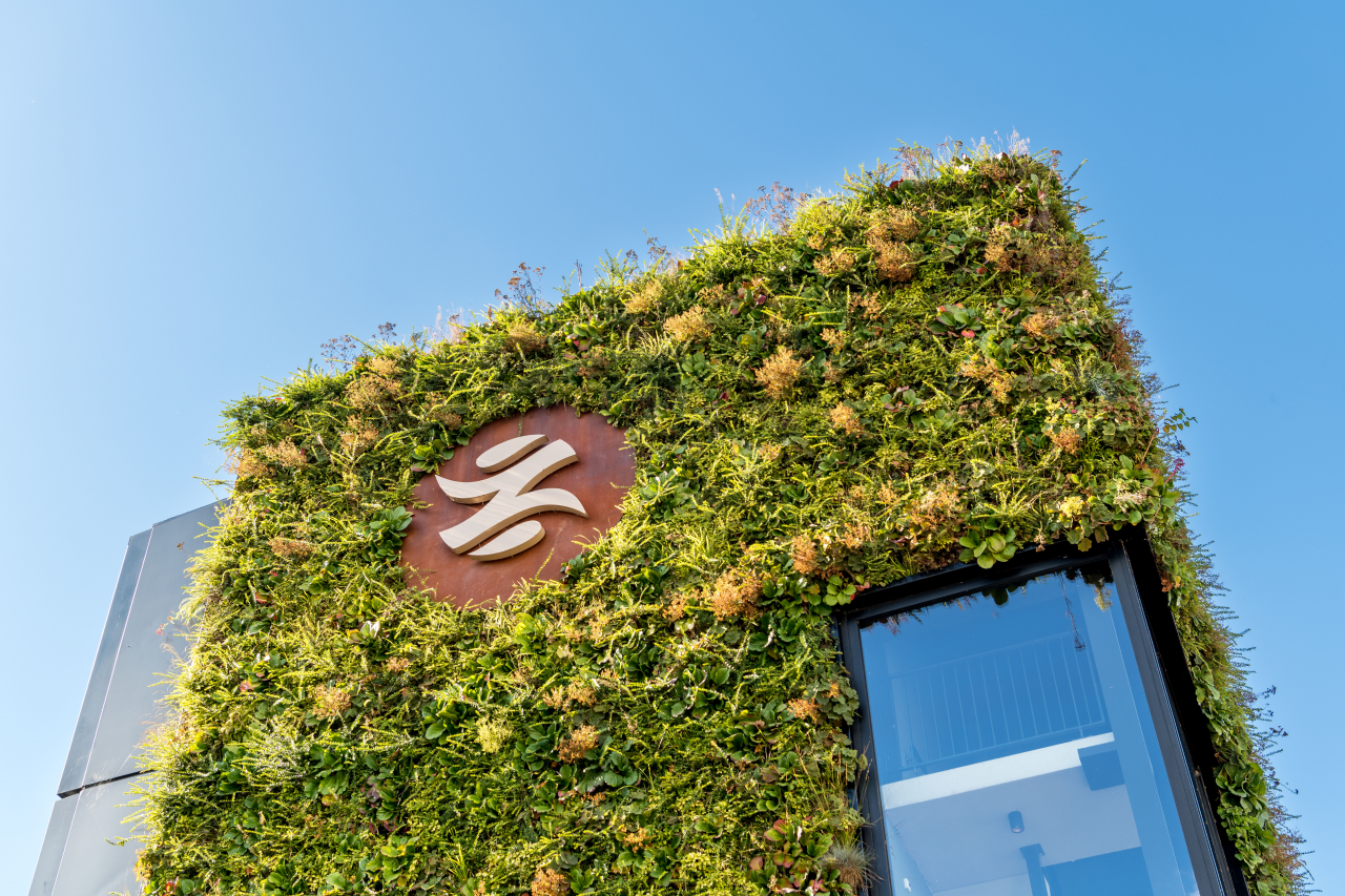 Hotel & Wellness Zuiver facade covered by an outdoor living wall: a SemperGreenwall Outdoor
