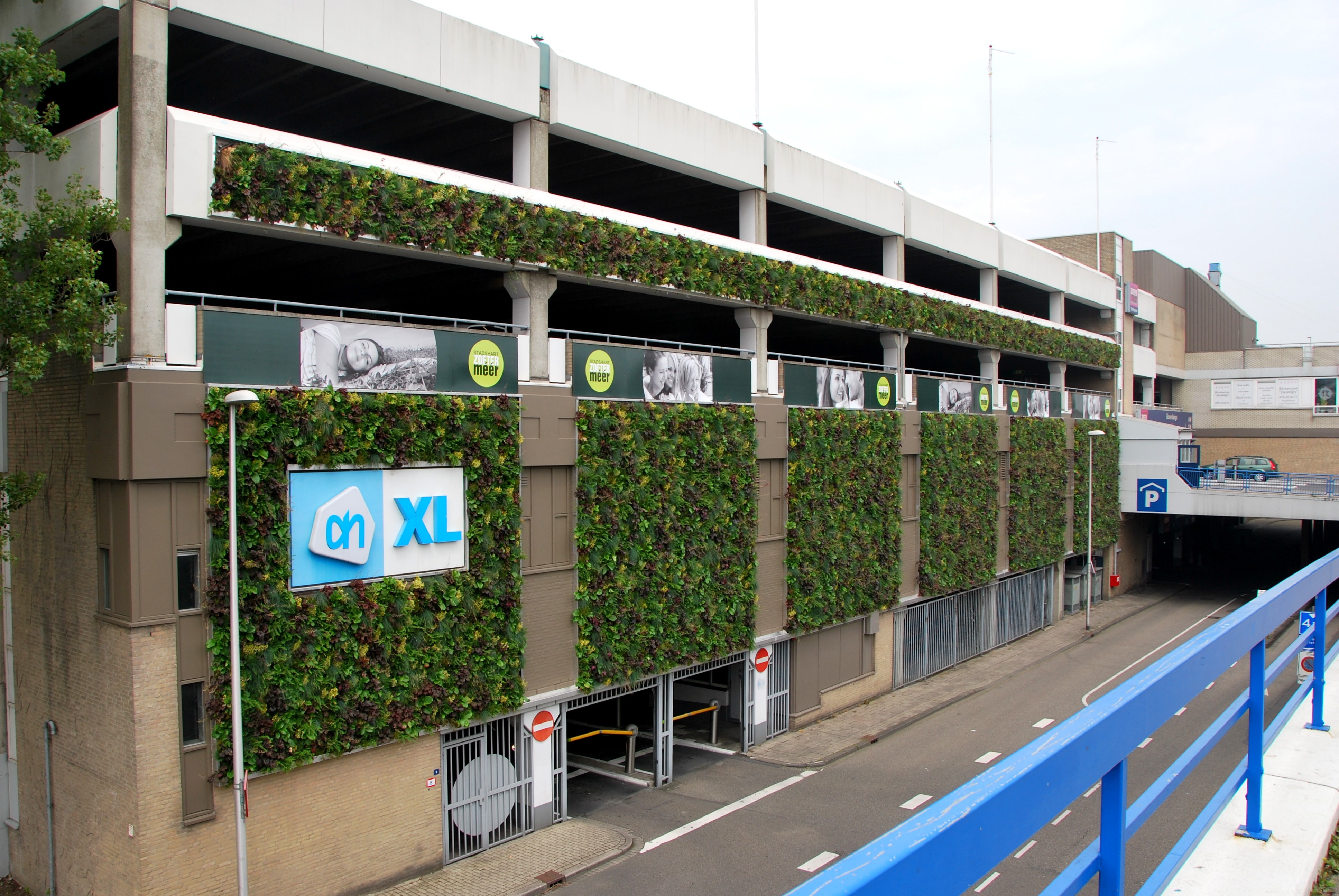 Parkeergarage Stadshart Zoetermeer met SemperGreenwall