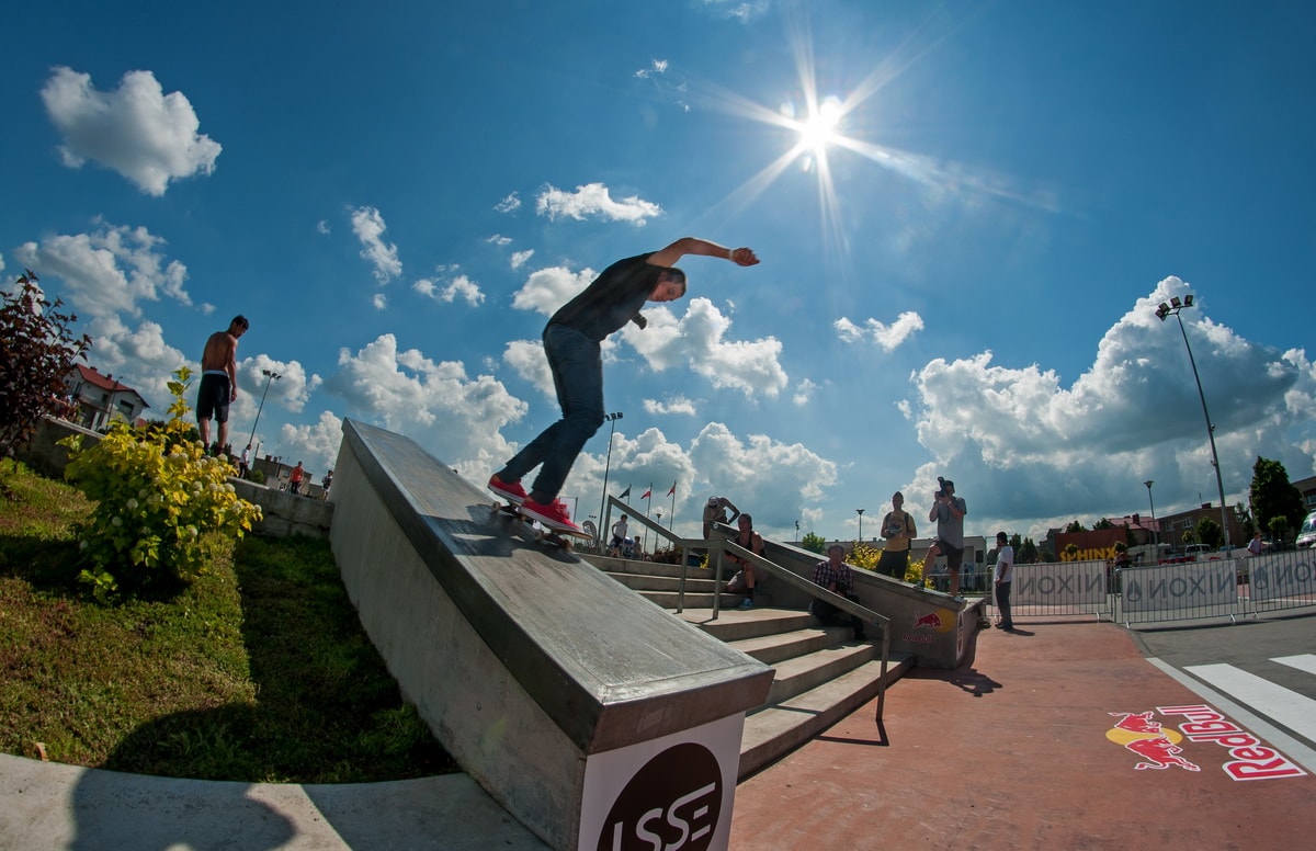 Skateplaza Leszno with Sempergreen Sedum groundcover