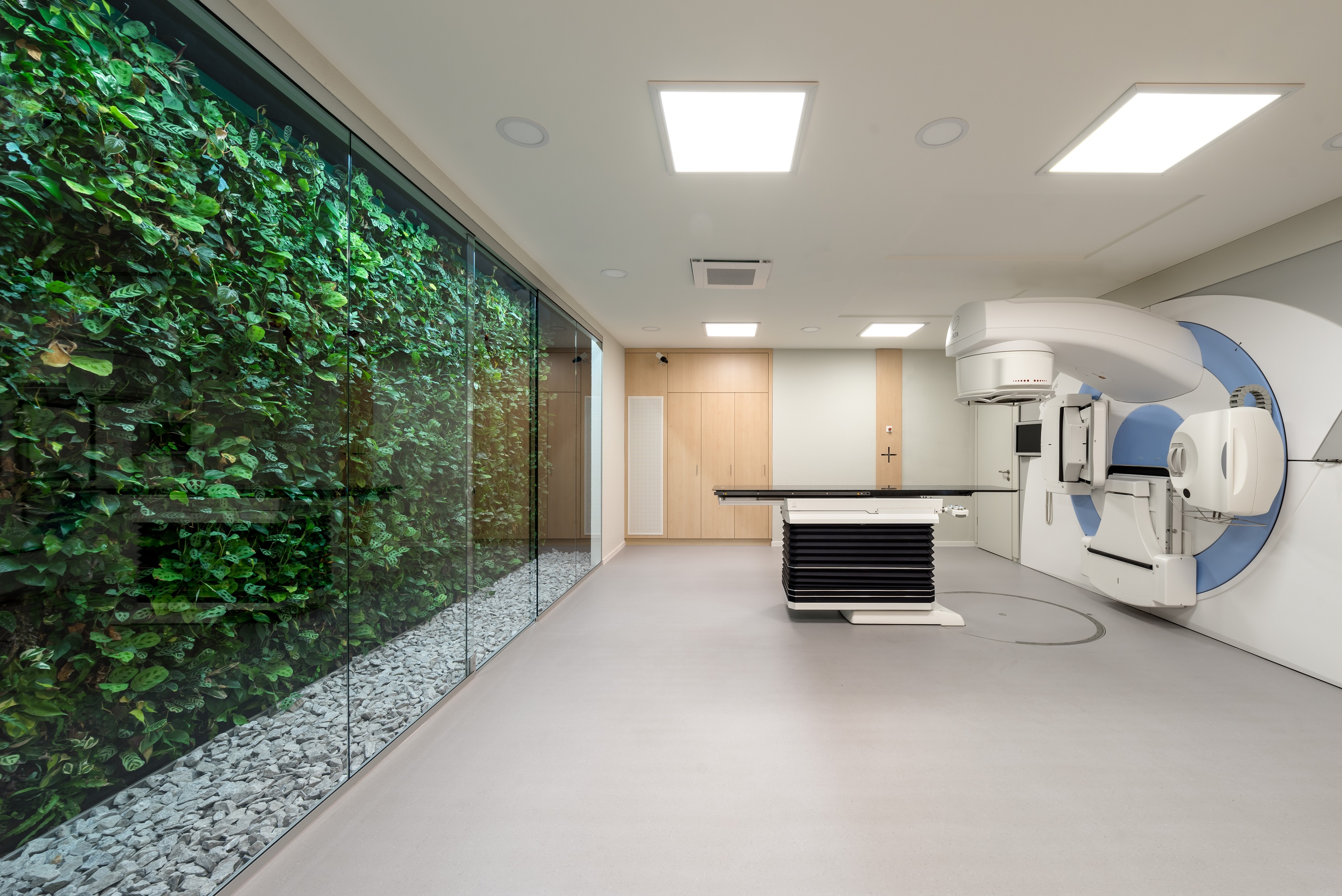 Healing environment in a new radiation therapy center