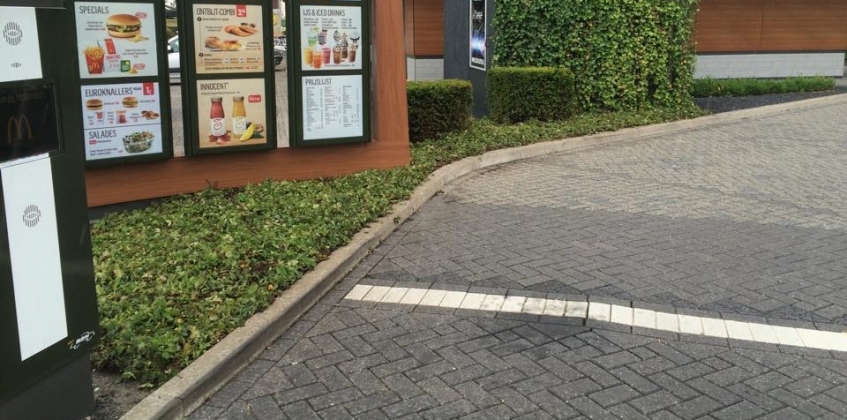  McDonald's  1