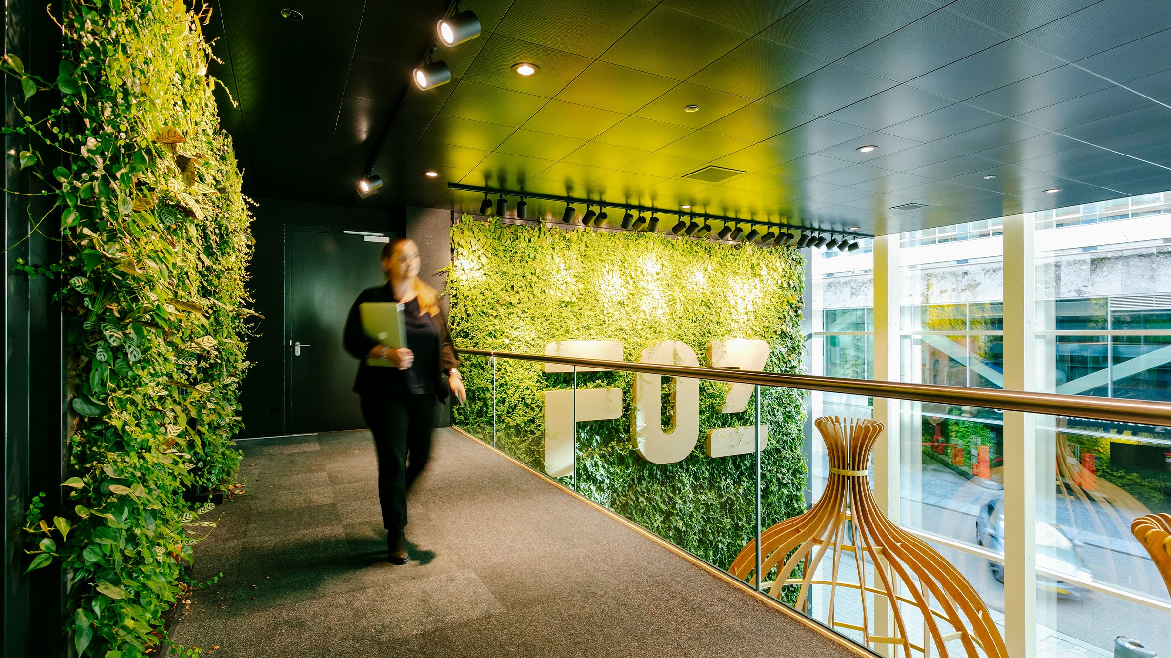 Sempergreen canlı duvar FOZ Amsterdam
