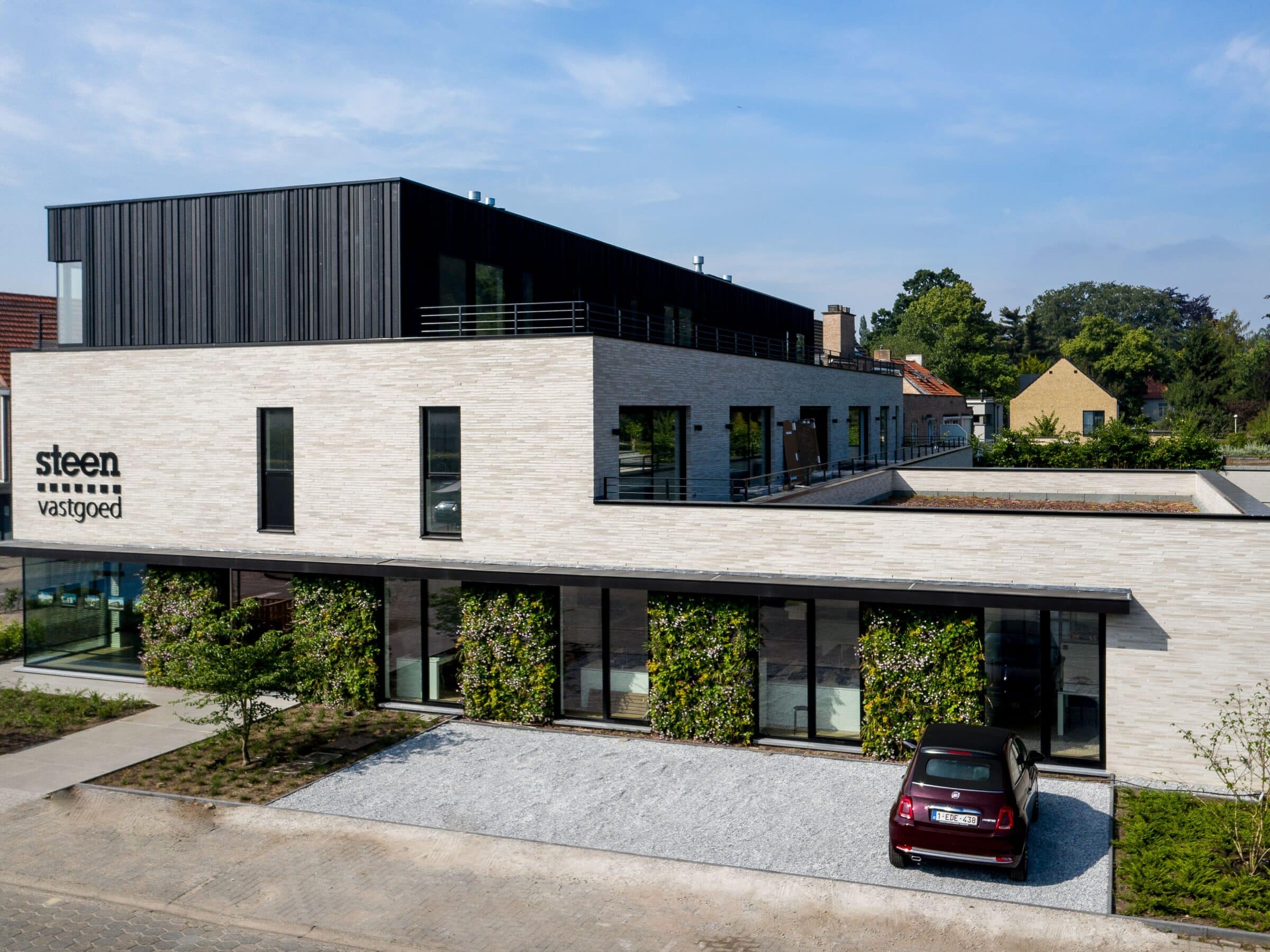 Steen Vastgoed green wall