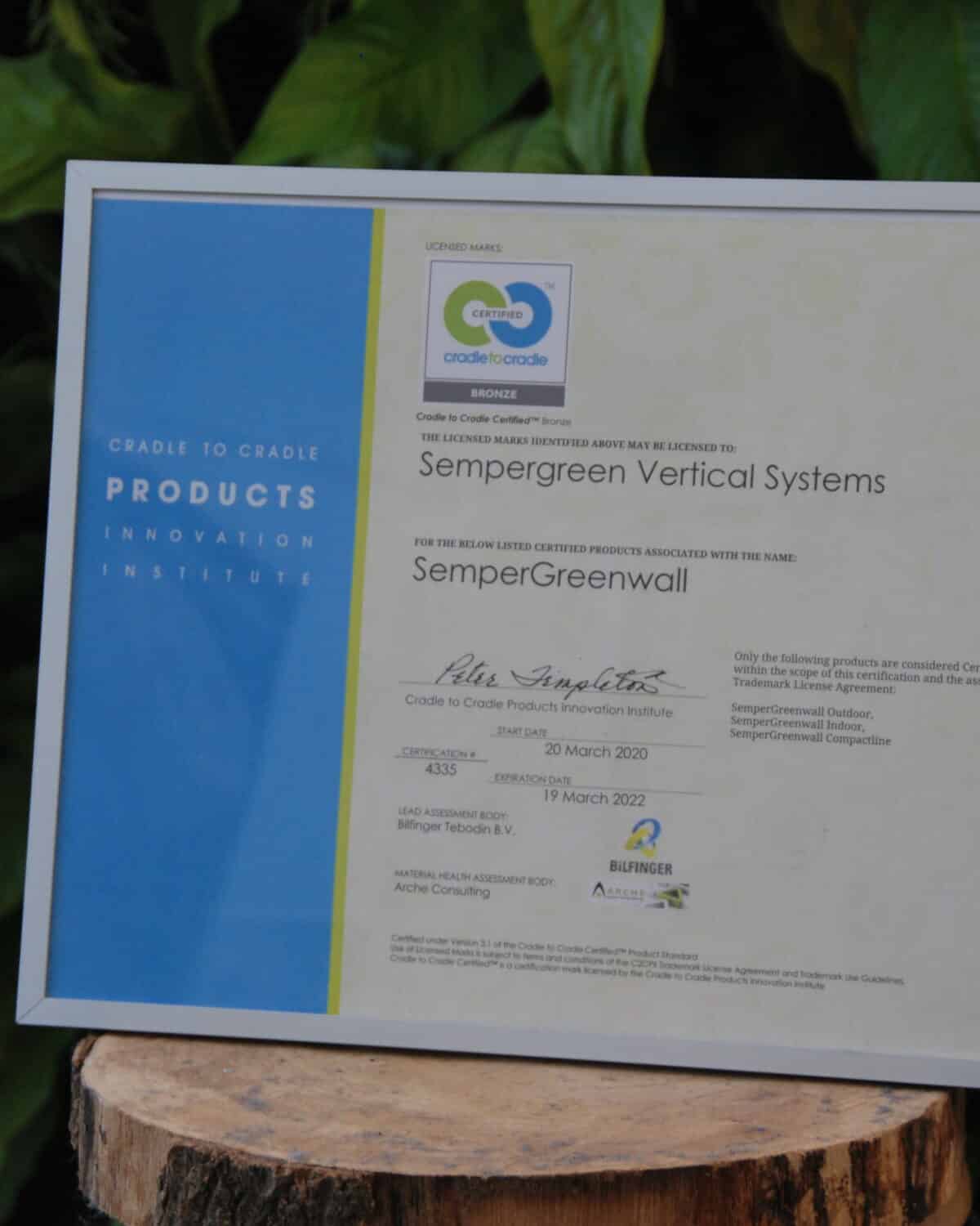 Cradle to Cradle certificate Sempergreen vertical systems