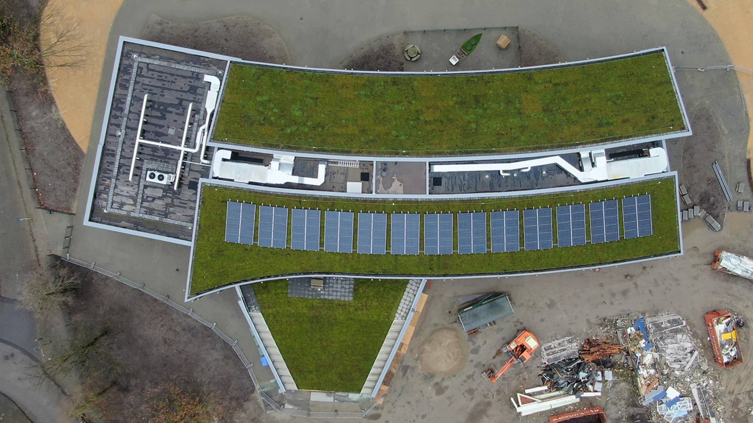green roof on school in waalwijk