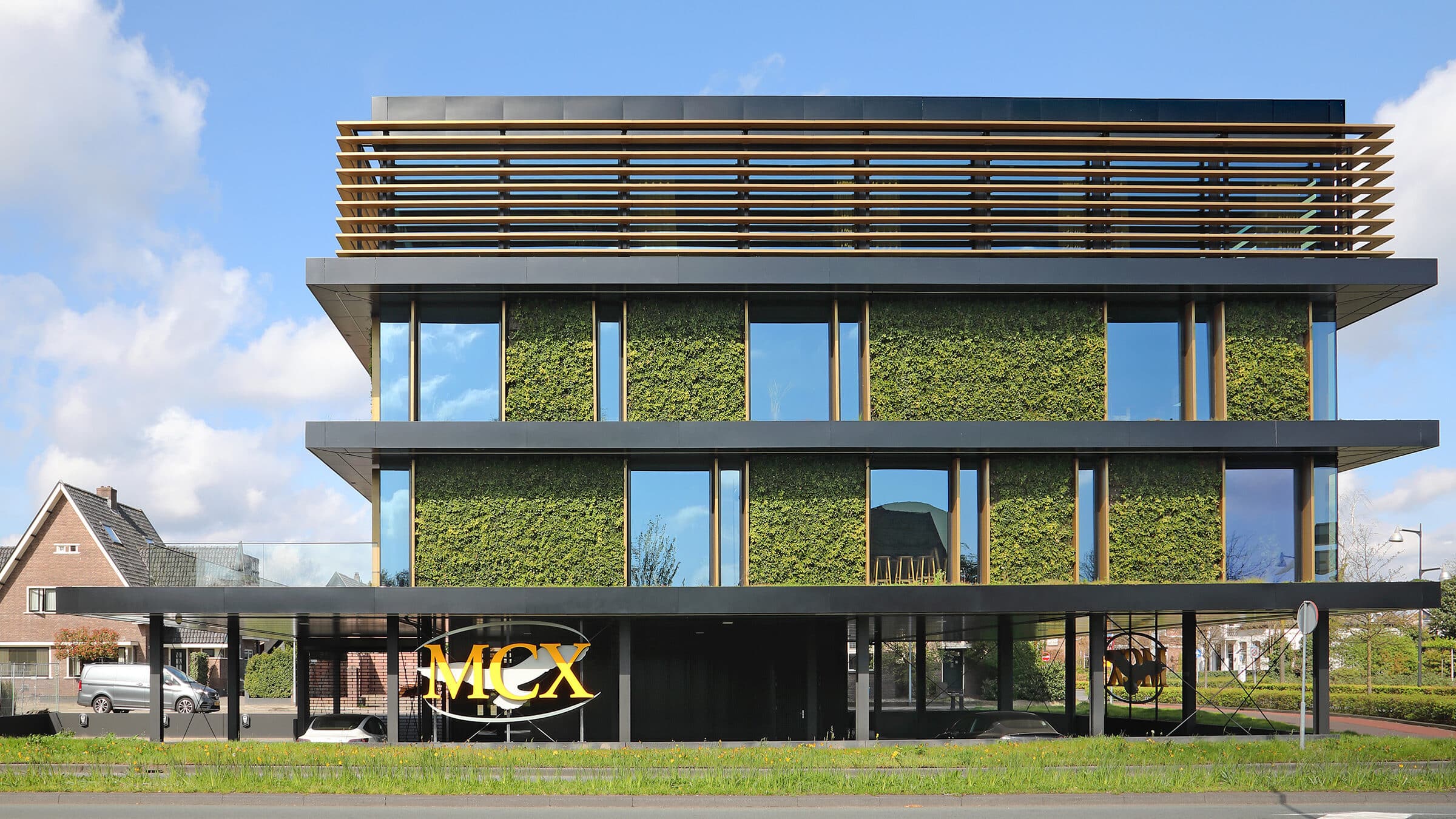 Groene gevel Apeldoorn MCX