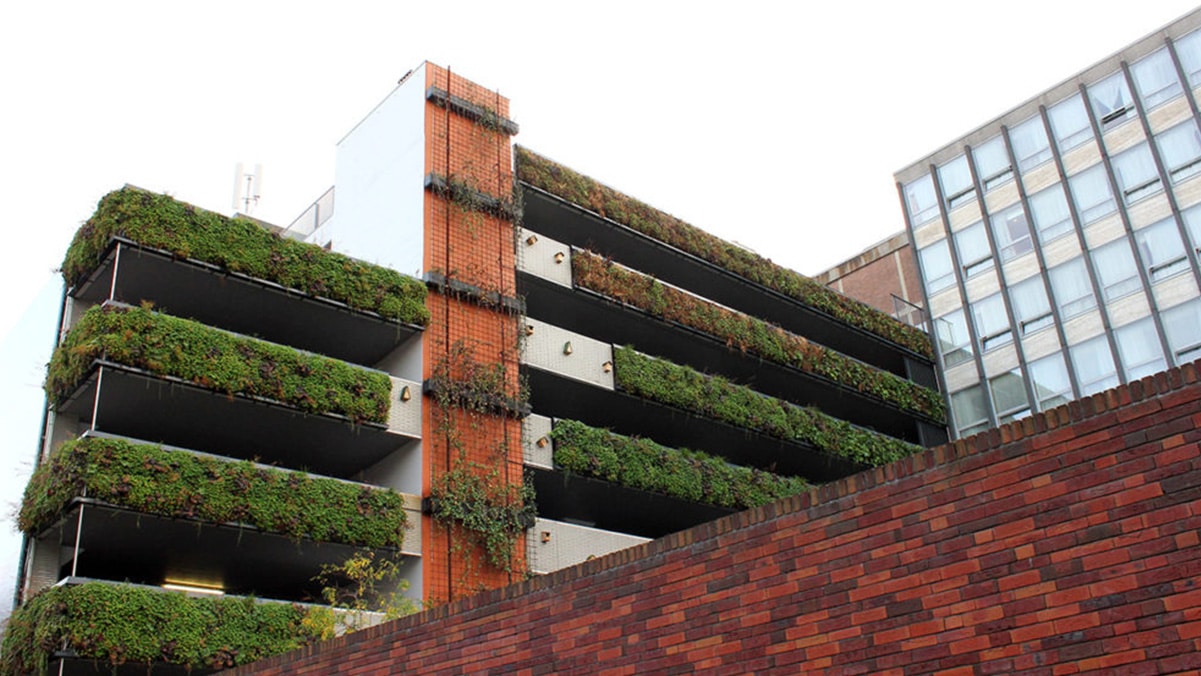 SemprGreenwall parkinggarage QPark Den Haag