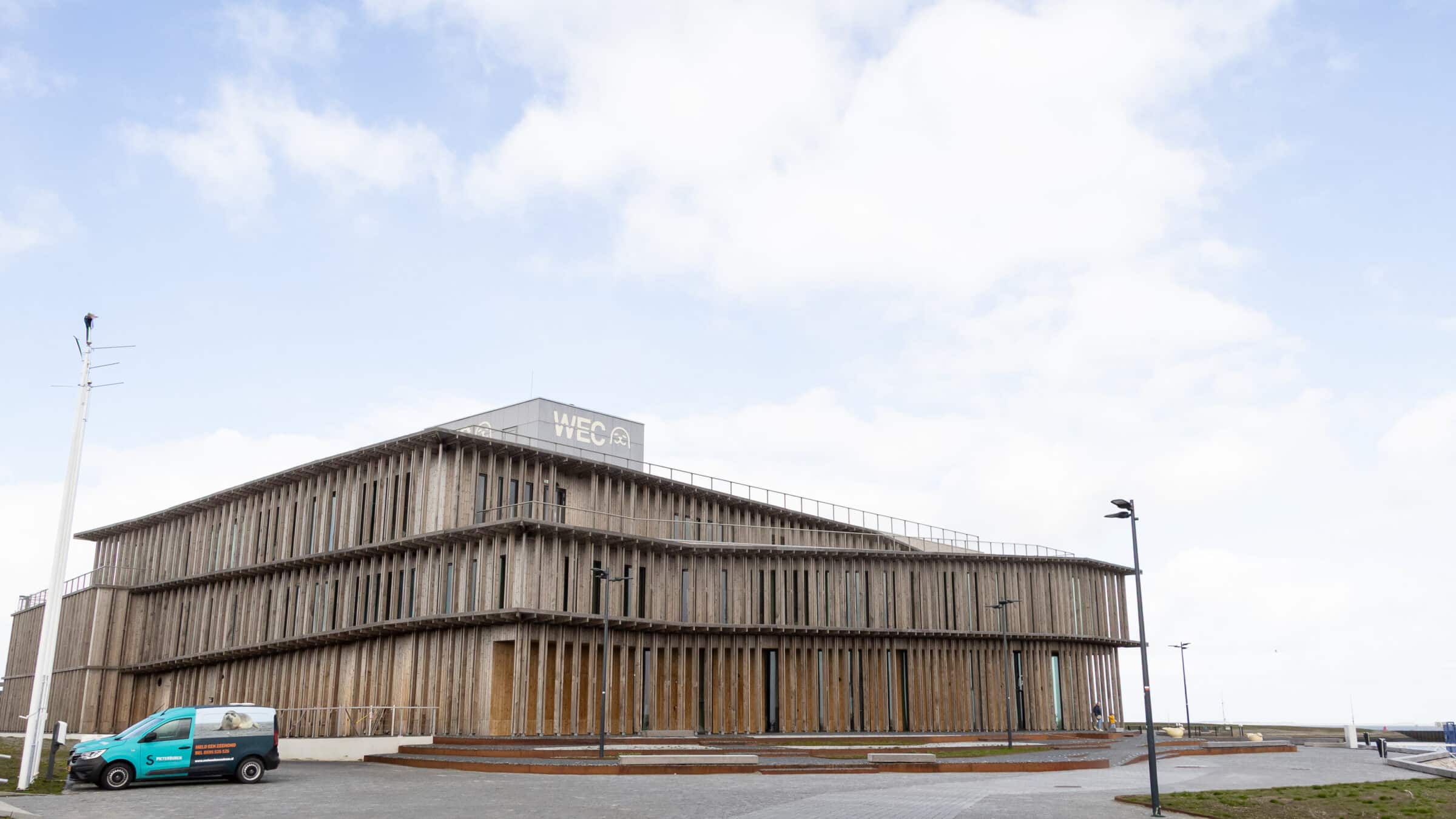 WEC Lauwersoog Gebäude