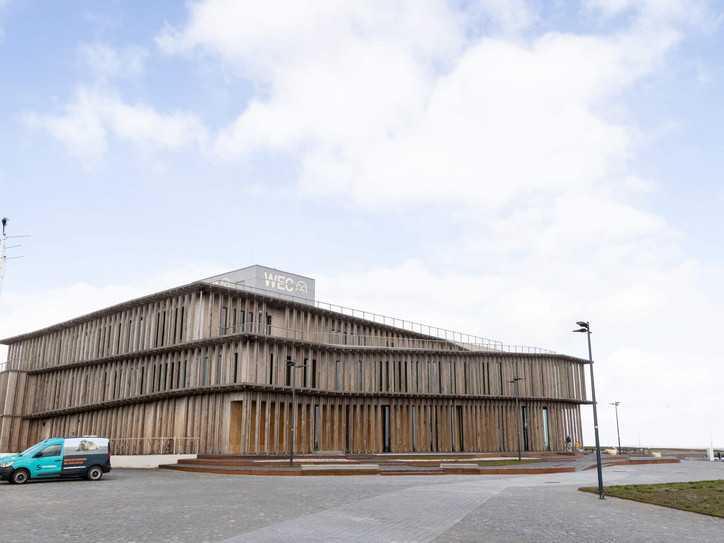 WEC Lauwersoog Gebäude