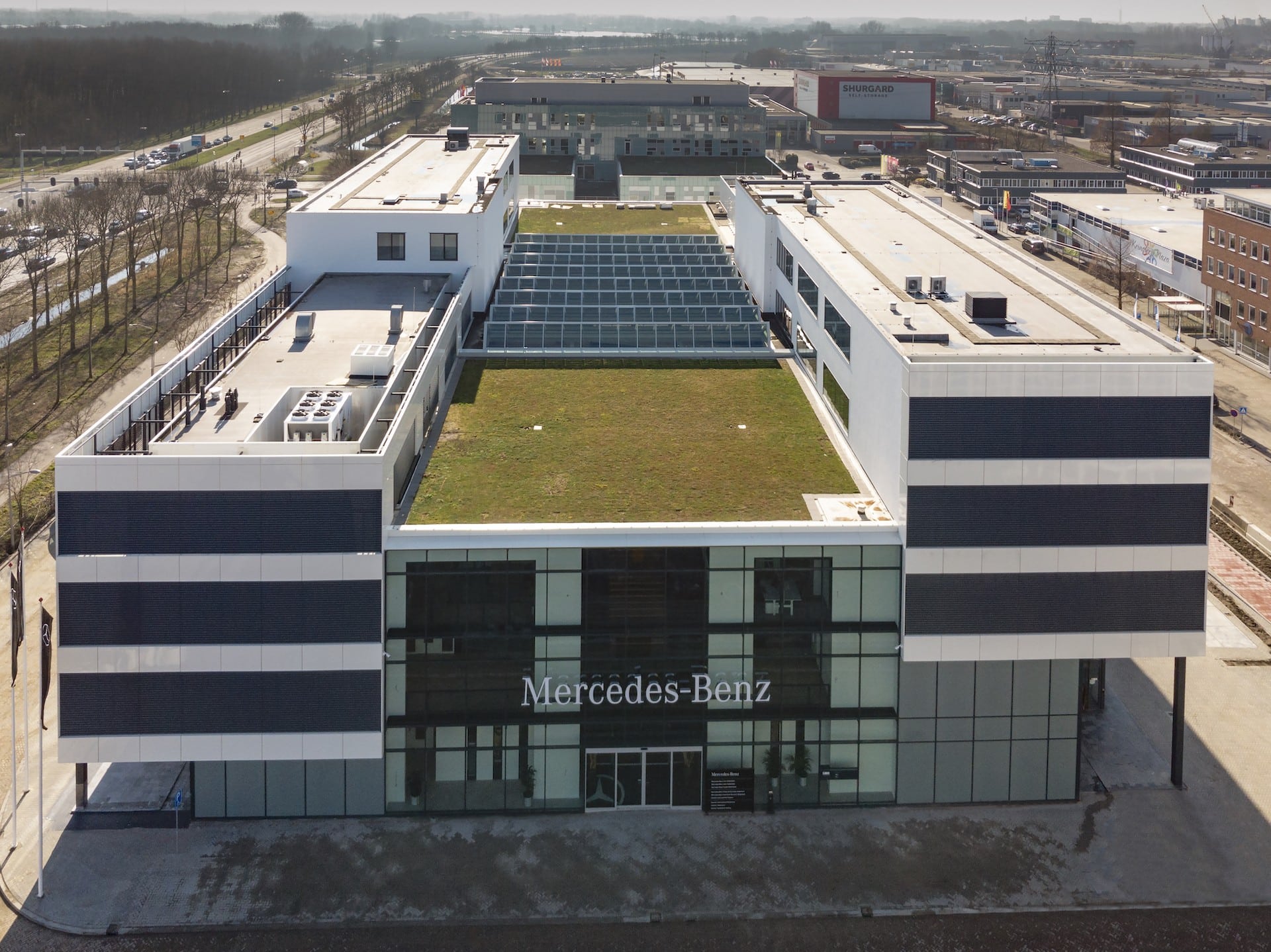 Mercedes Benz Stadtbegrünung Nieuwegein
