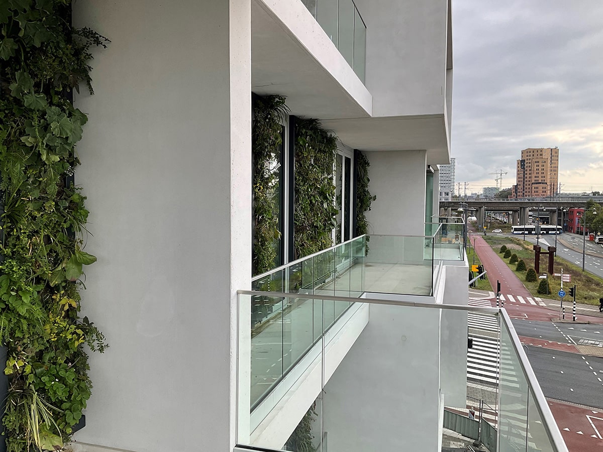 SemperGreenwall Lab4You Amsterdam
